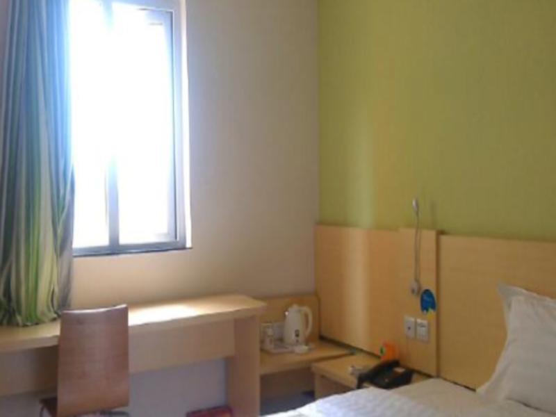 7Days Inn Xianning Hot Spring Pedestrian Street Shopping Park Dış mekan fotoğraf